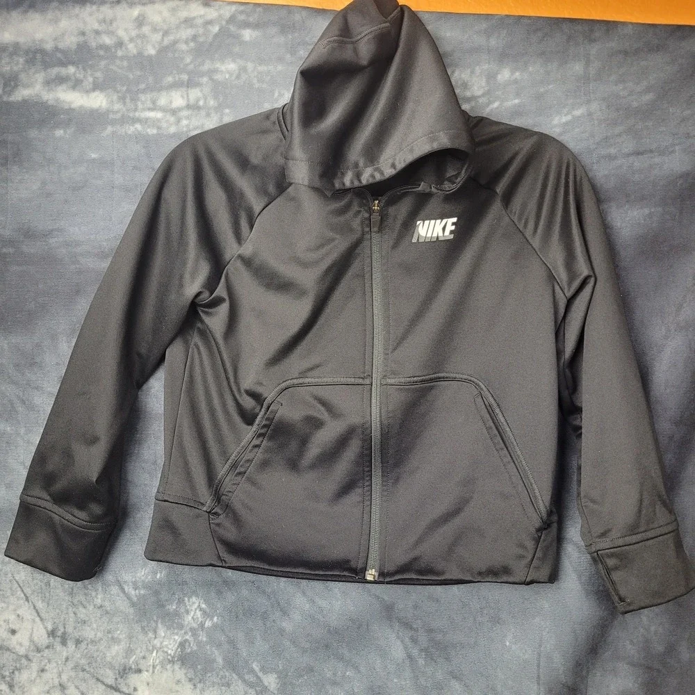 Nike Boys Hoodie Club Fleece Pullover Black‎ Size Small